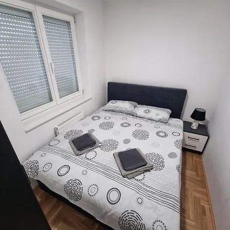 アパート Apartman Jezero Istocno Sarajevo *